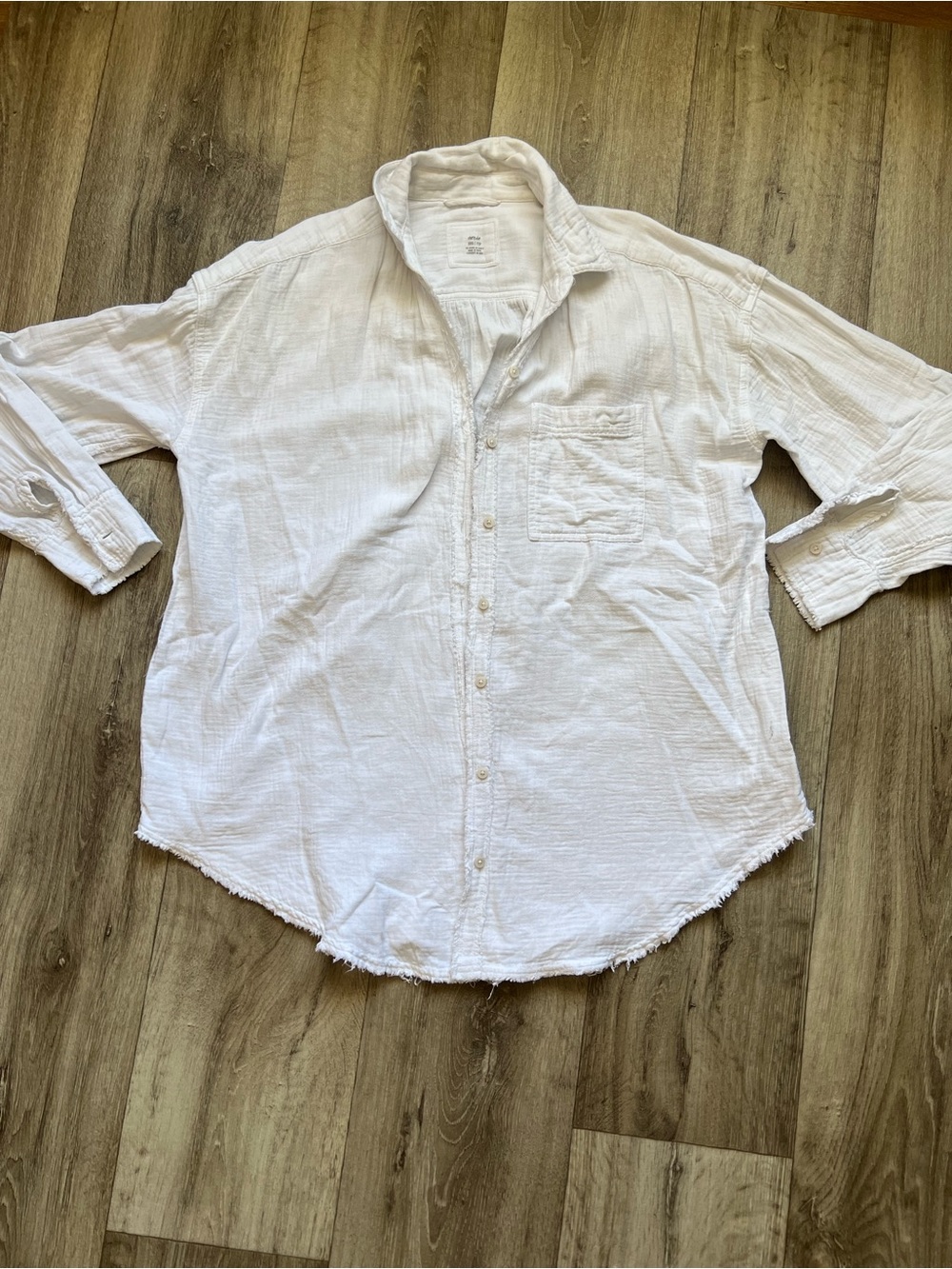 Aerie Women’s White Button Down Linen Shirt